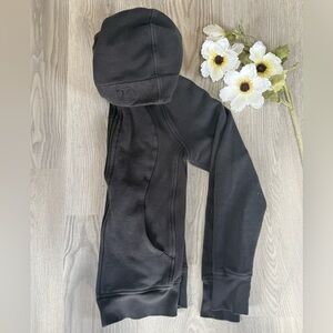 LULULEMON | Black Scuba Hoodie size 6 B18